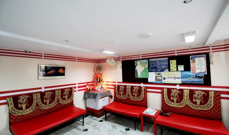 כלכותה Kim Lawn Guest House מראה חיצוני תמונה