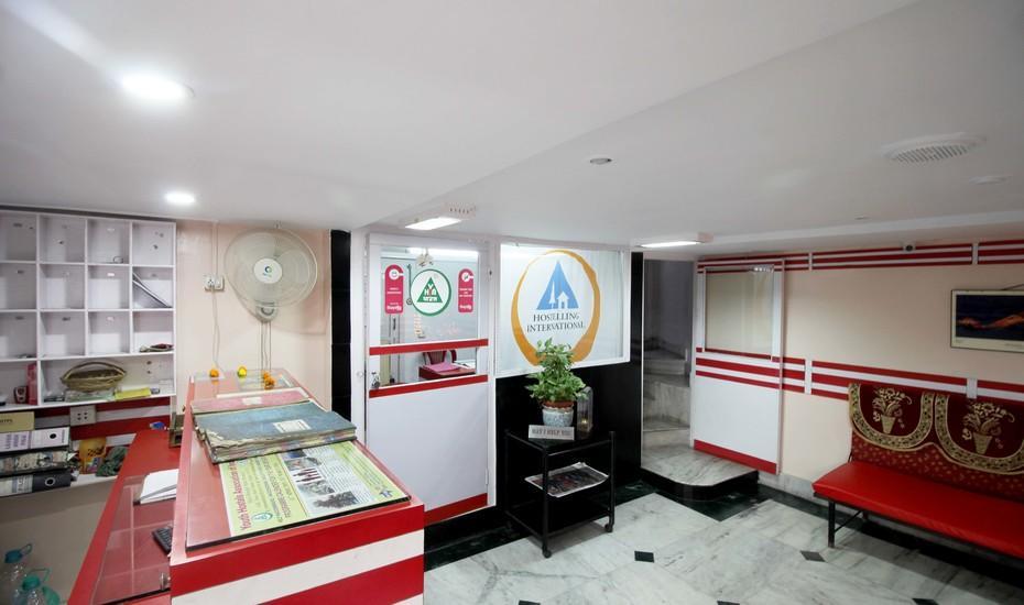כלכותה Kim Lawn Guest House מראה חיצוני תמונה
